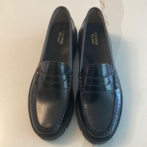 G.H. Bass Whitney Super Lug Loafers